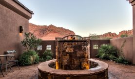 home-courtyard-rock-waterfall-with-fire